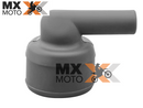 ( ATENÇÃO SOMENTE PARA MOTOS 2024 EM DIANTE TBI ) Conector do Reservatório De Óleo em Angulo Original KTM 2T EXC / TBi 150 a 300 2024 / 25 - HUSQVARNA 2T TE / TBi 150 a 300 2024 / 25 - GAS GAS 2T TBi / EC 250/300 2024 / 25 - A45038061060