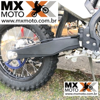 Protetor Plástico de Balança Original KTM SXF, XC, SX, XCF ( com link ) 11 a 22 HUSQVARNA FE, TE, 14 a 23 - TC, TX (Com Link) 14 a 22- Gas Gas 2021 em diante - MXF 2T ou 4T 18/19 - 7720499410030