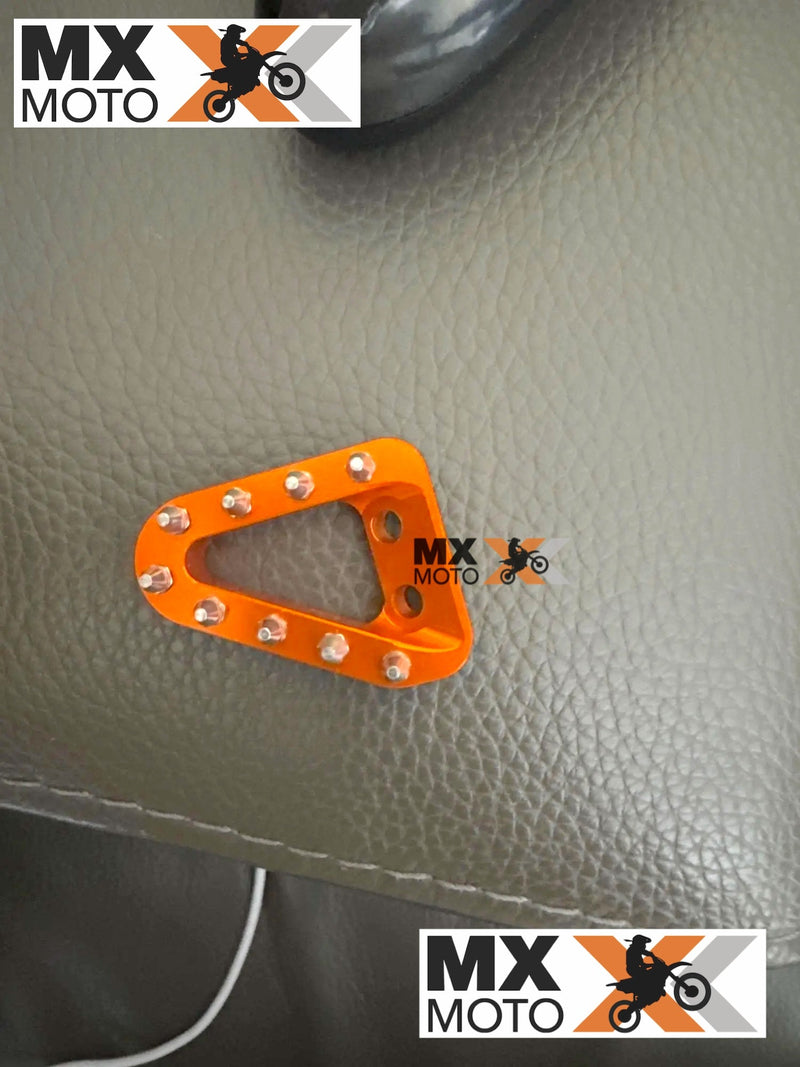 Ponta de Pedal de Freio em Alumínio para KTM SX / XC / SXF / XCF 16 >  - XCW / EXC / EXCF 2017 > - Husqvarna TC FC FX TX 16 > TE FE TBi 17 > - Gas Gas todas 2T e 4T 2021 > Substitui a peça: 55413051000
