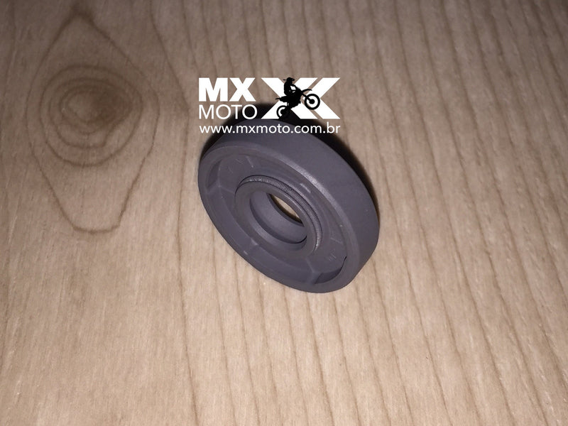 Retentor Bomba Dagua Original 12X30X7 KTM 4T 250 a 990 2003 a 2025 - Husqvarna 14 a 25 - Gas Gas 21 a 25 - Beta 350RR - 0760123073