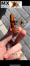 Ponta de Pedal de Freio em Alumínio para KTM SX / XC / SXF / XCF 16 >  - XCW / EXC / EXCF 2017 > - Husqvarna TC FC FX TX 16 > TE FE TBi 17 > - Gas Gas todas 2T e 4T 2021 > Substitui a peça: 55413051000