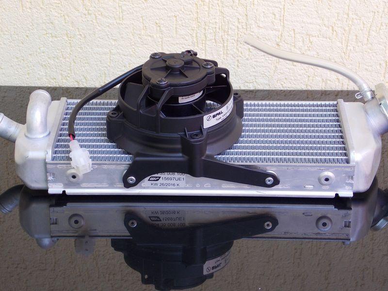 Ventoinha / Ventilador Original com suporte e Relé para KTM EXCF 250 a 500 2017 a 2023 - Husqvarna FE 250 a 501 16 a 23 - GAS GAS 21 a 23 EC250F/350F/450F - 79635941044