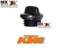 Tampa de Óleo Motor M24x3 Original KTM 2T e 4T 07 a 25 - Husaberg 12/14 - Husqvarna 2T e 4T 14 a 25 - GAS GAS 2T e 4T 21 a 25 - Preta com Oring - 79430020033 / 58030120000